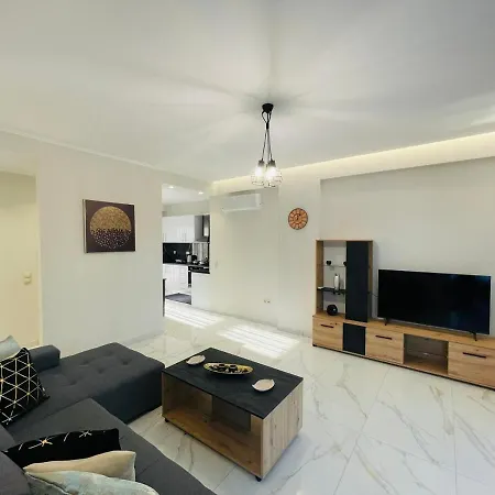 דירה Spyro's House Kouramaditika